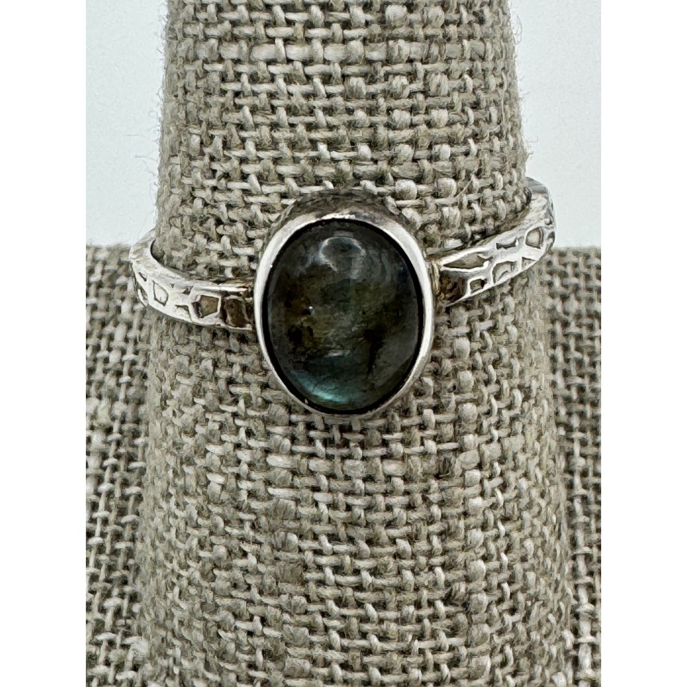 Silver Gray Iridescent Labradorite Ring size 8